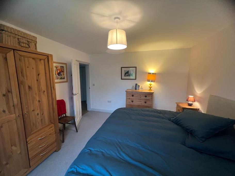 Self-Contained Ensuite Double Or Twin Bedroom In Pentir Bangor  Exterior foto