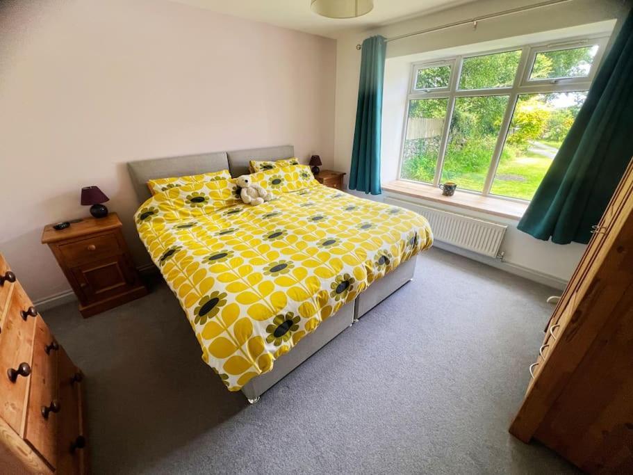 Self-Contained Ensuite Double Or Twin Bedroom In Pentir Bangor  Exterior foto